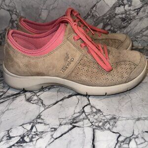 DANSKO Shoes 38 7.5 ELISE SEDONA Suede Lace Up Sneaker Comfort Lightweight Mocha